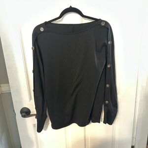 Women’s knit top